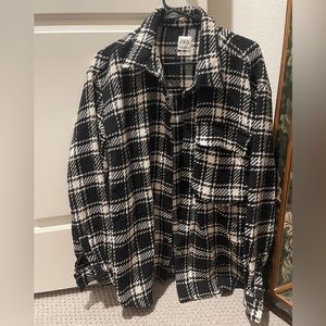 Zara Relaxed Fit Tweed Black and White Cardigan